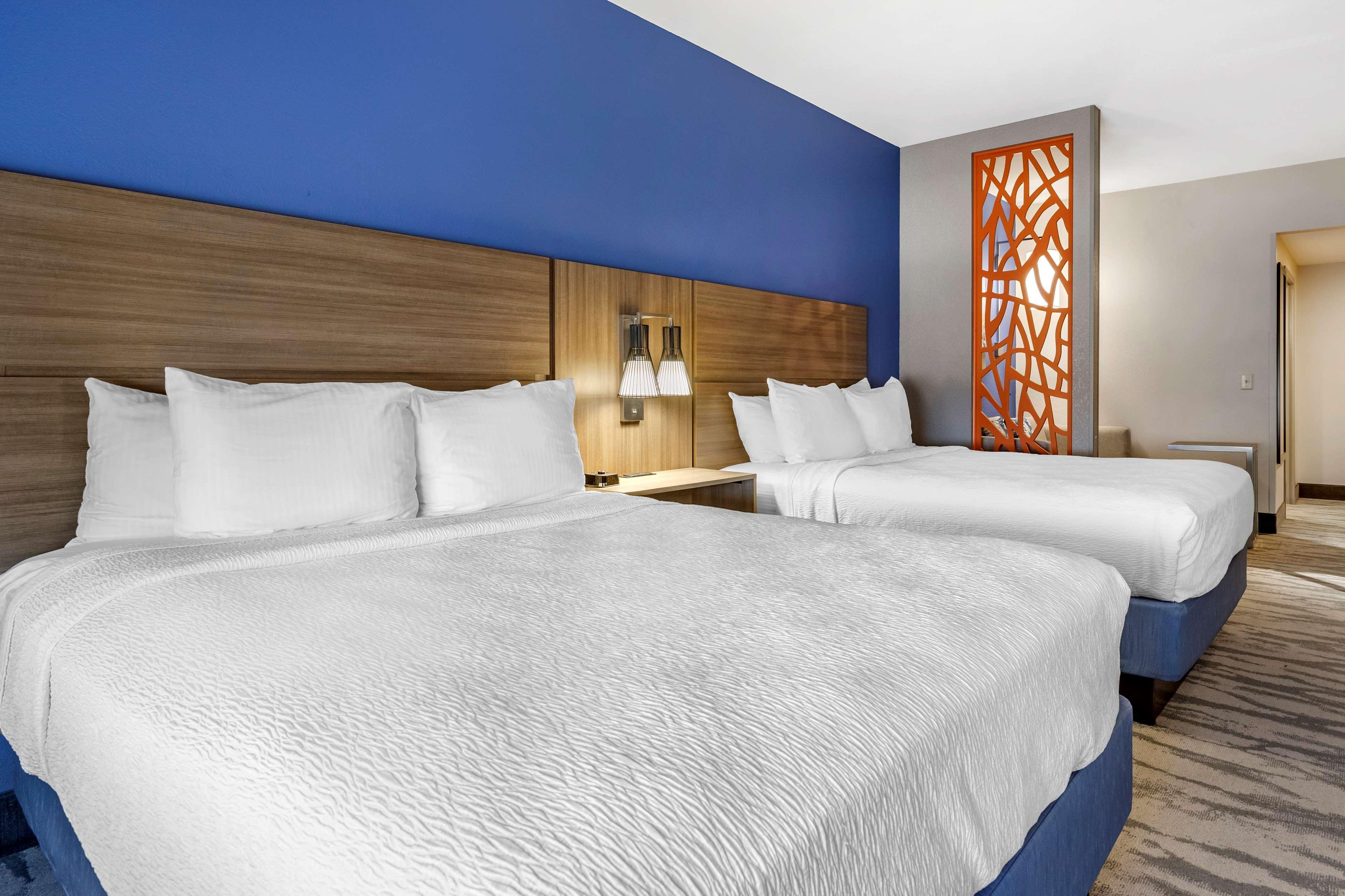 Best Western Plus Castlerock Inn&Suites Bentonville Extérieur photo