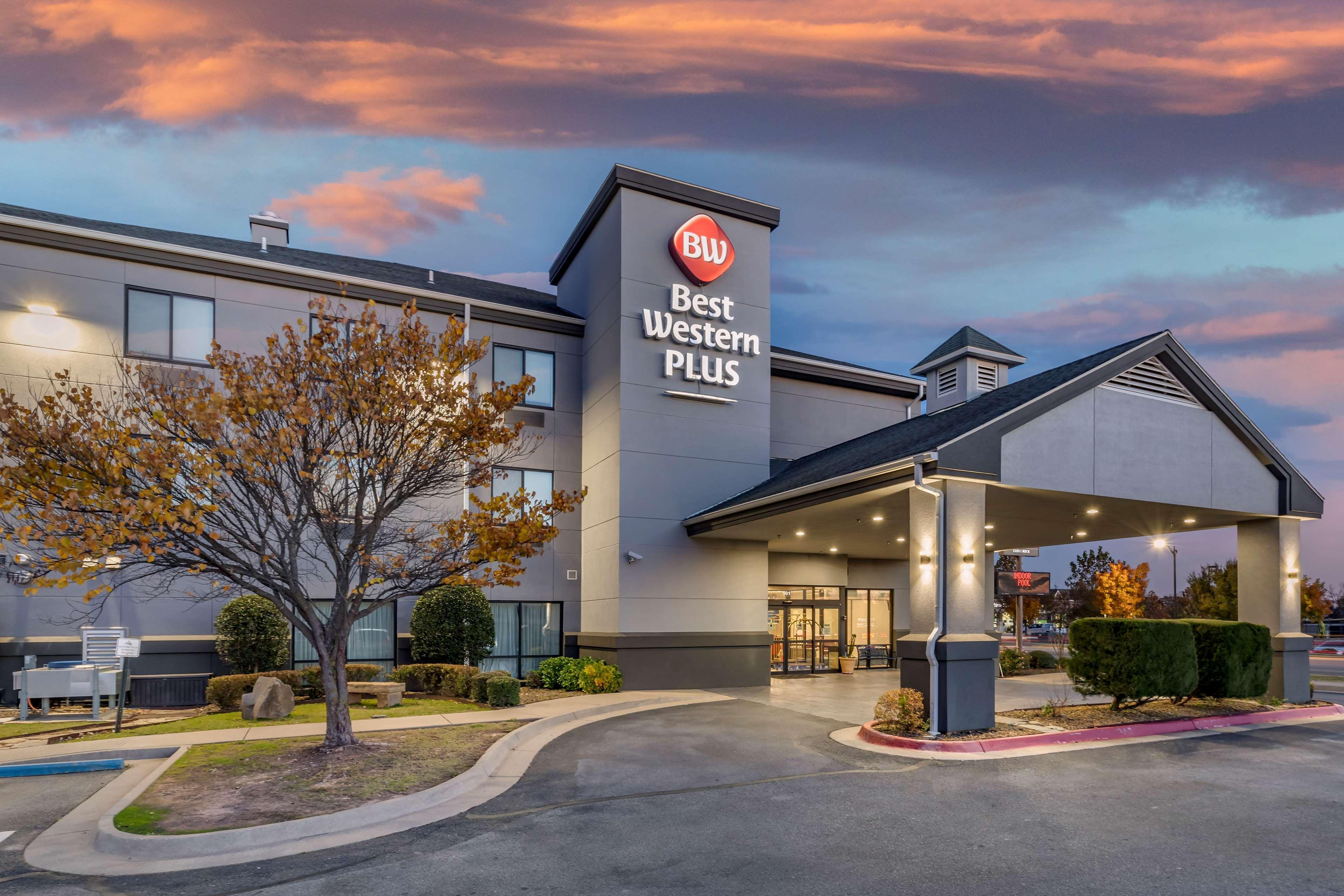 Best Western Plus Castlerock Inn&Suites Bentonville Extérieur photo